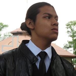 Meet your Posher, Javier jr.